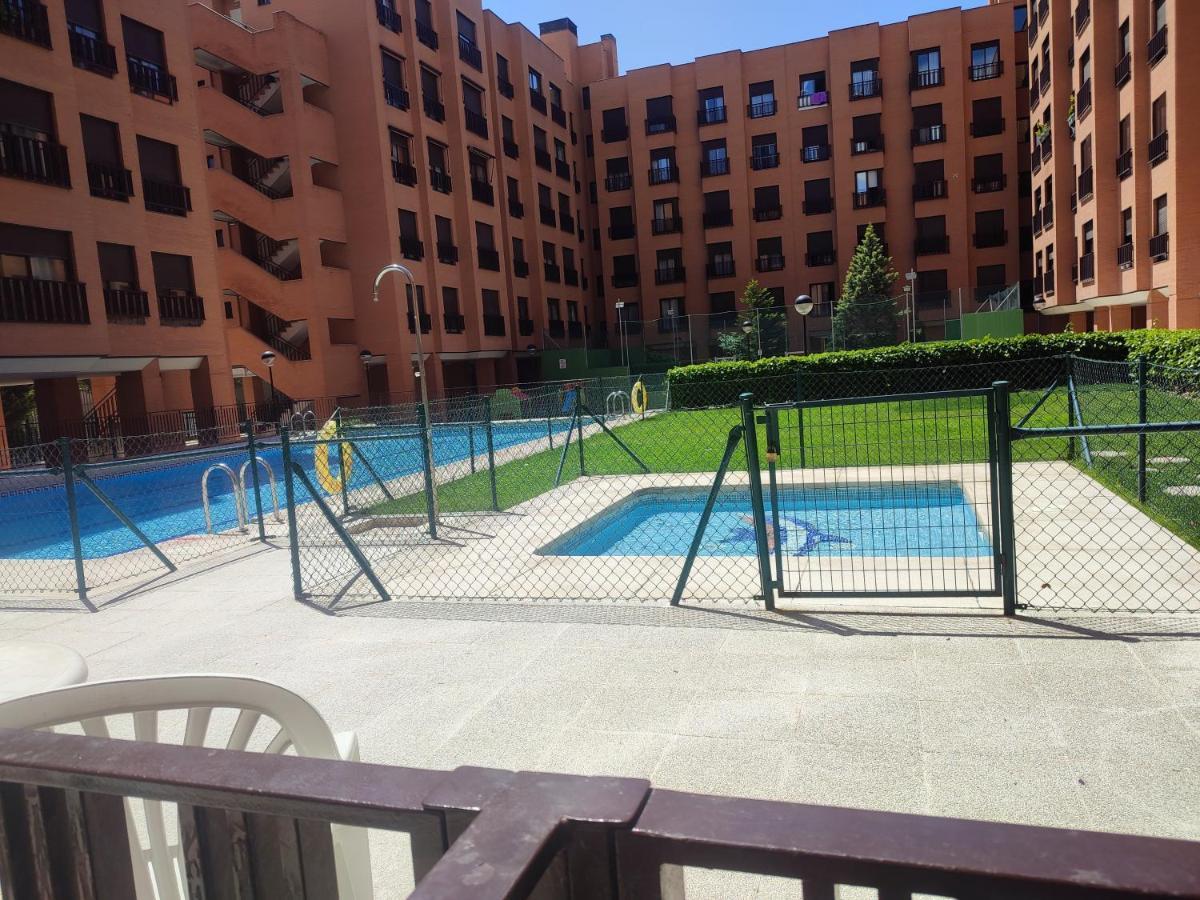 En Madrid, A Unos Minutos Del Aeropuerto Airport Barajas, Plenilunio, Estadio De Futbol Metropolitano, Feria De Madrid, Clinica Navarra Eksteriør bilde